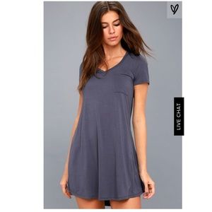 ⭐️NEW WITH TAG ON⭐️ Lulu’s dress